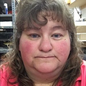 Meet your Posher, Roxanne